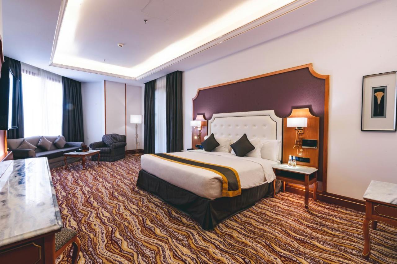Iridium Hotel Ta'if Buitenkant foto