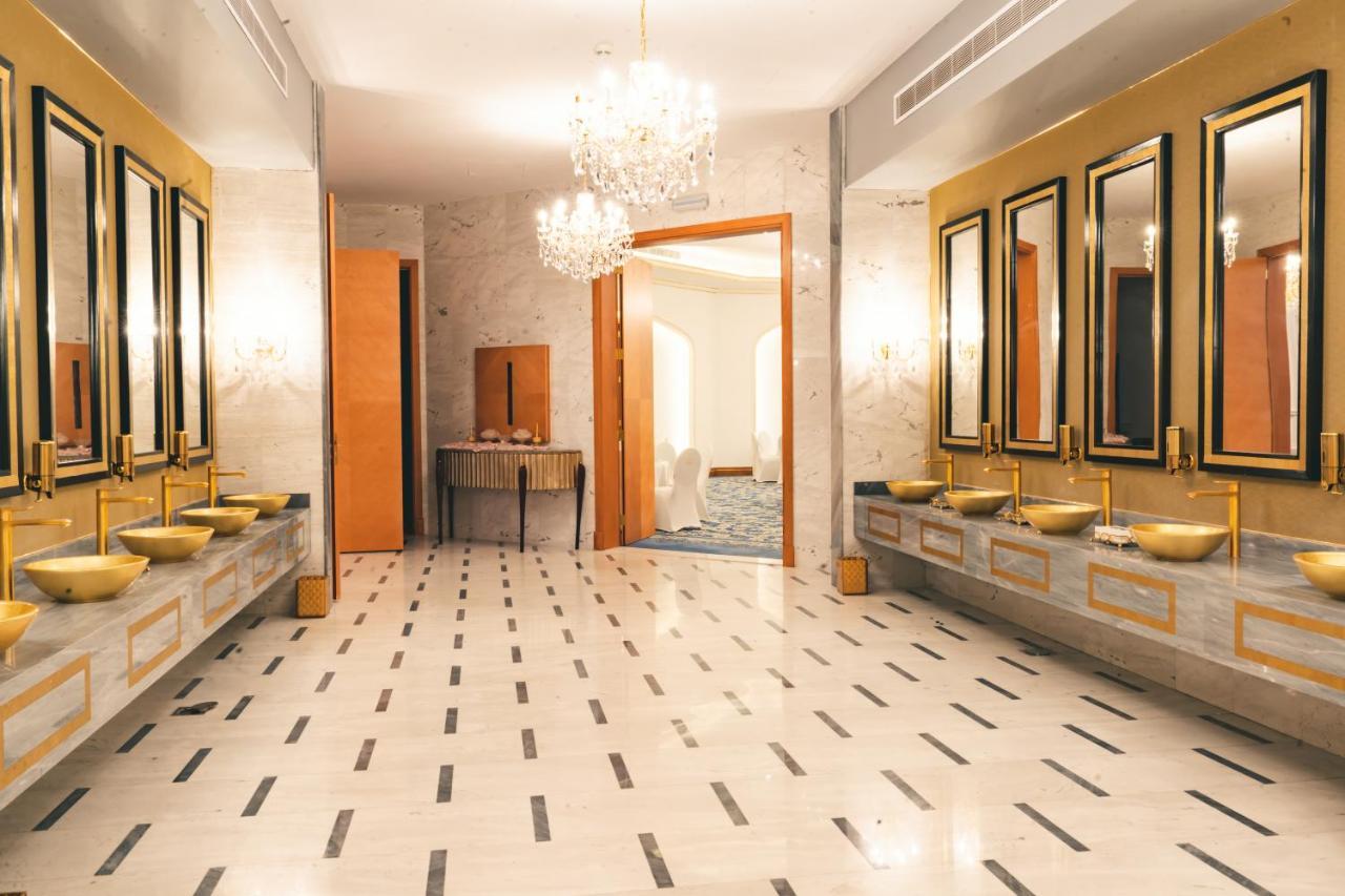 Iridium Hotel Ta'if Buitenkant foto